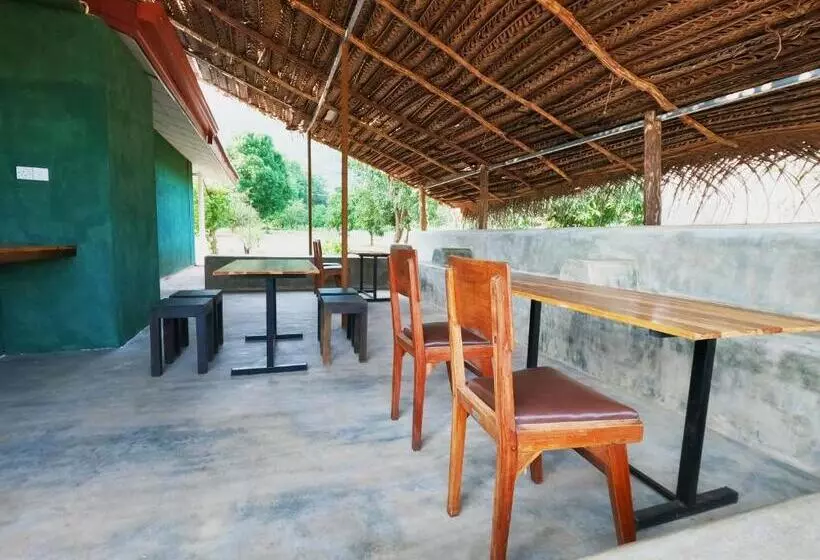 Lomakeskus Ritigalafoothills