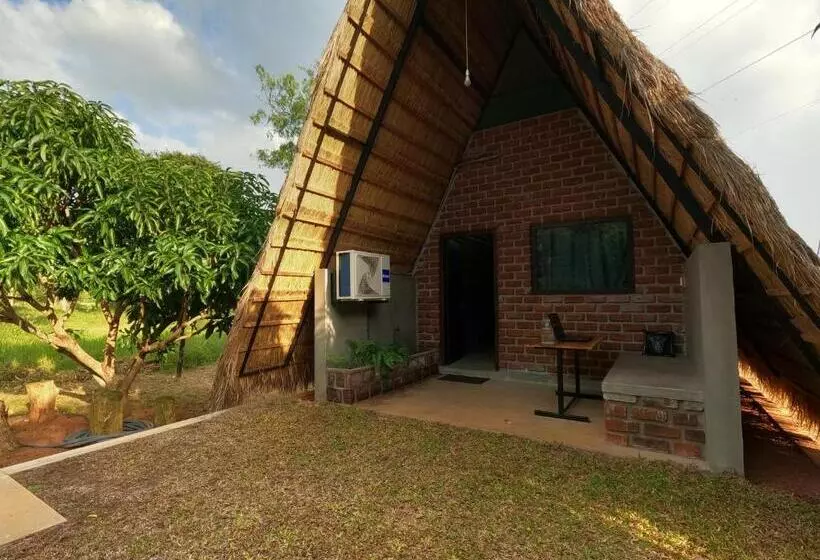 Lomakeskus Ritigalafoothills