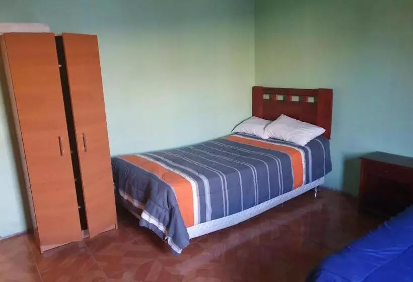 ベッドアンドブレックファースト Acogedora Habitación San Pedro De Atacama