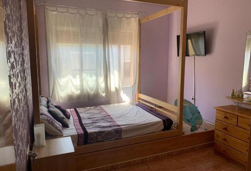 Bed and Breakfast Apartamento Bàsico