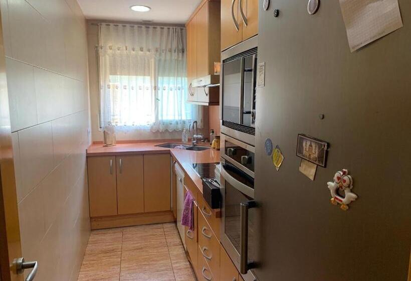 Bed and Breakfast Apartamento Bàsico