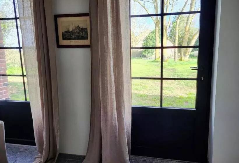 Aamiaismajoitus (B&B) Chambre D Hôtes Au Haras D Agathe Et Ses Princes