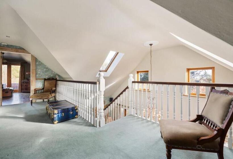 Bed and Breakfast Cherrygarth Cottage