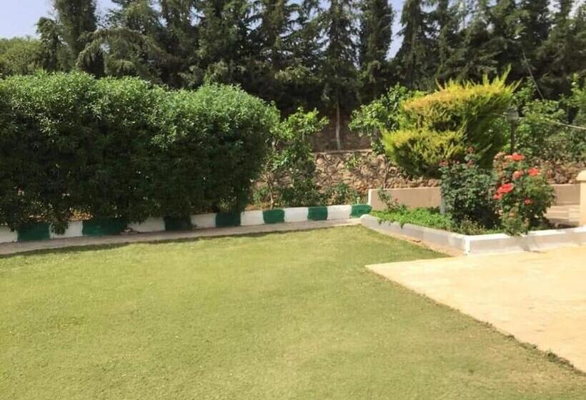 هتل مزرعة ربوع السلط