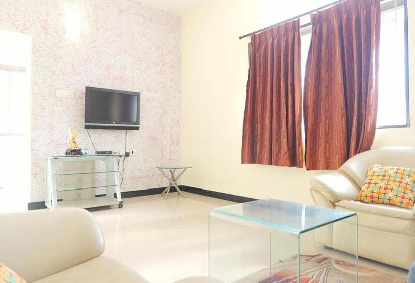 בית מלון כפרי Jtc Club Resort