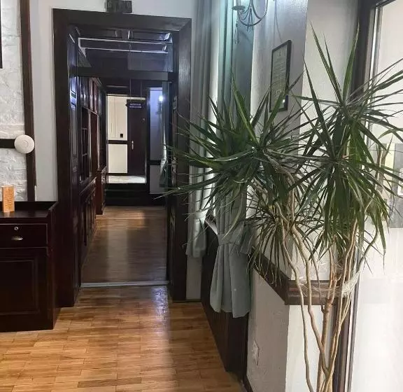 ホテル La Strada The Villa