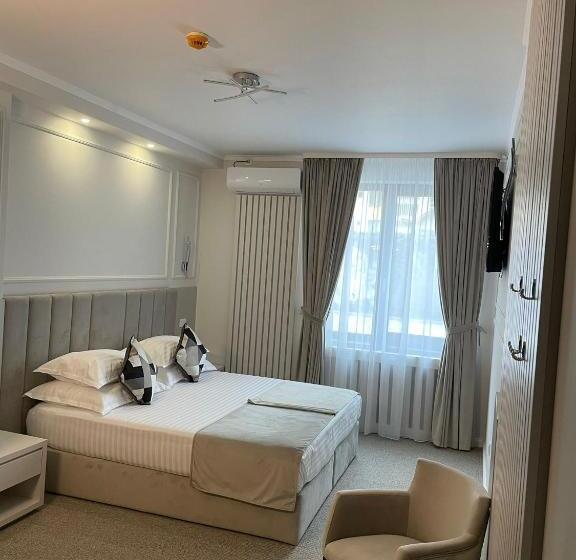 호텔 La Strada The Villa