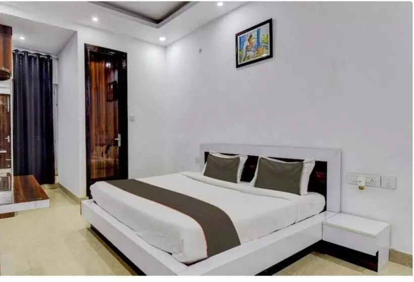 Hotelli Goroomgo Mountain Mist Home Stay Bhimtal