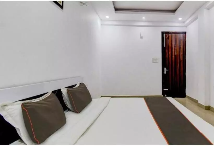 Hotelli Goroomgo Mountain Mist Home Stay Bhimtal