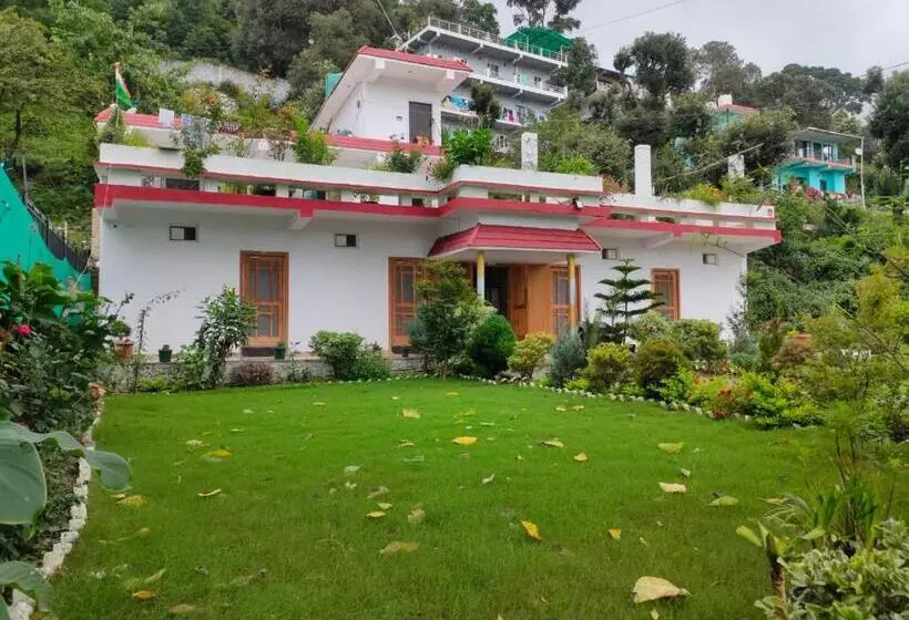 Hotelli Goroomgo Mountain Mist Home Stay Bhimtal