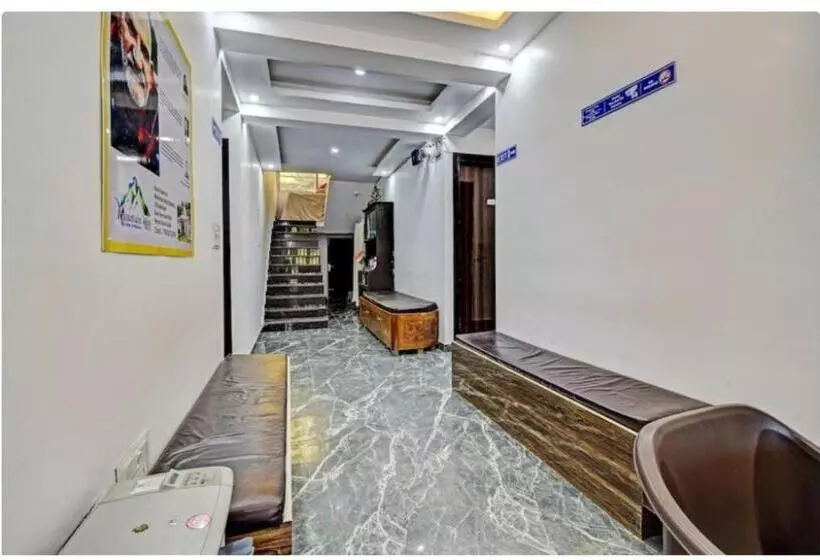Hotelli Goroomgo Mountain Mist Home Stay Bhimtal