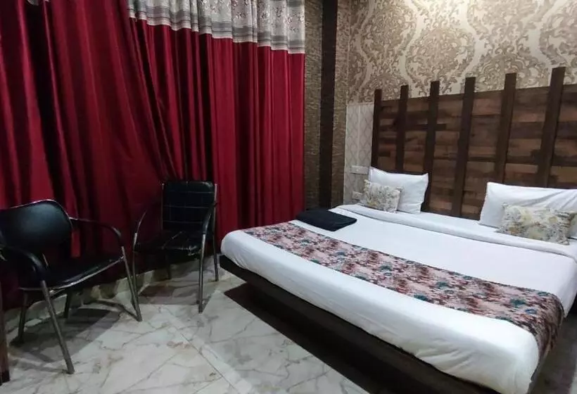ホテル Swastik Vatika