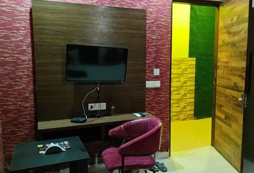 ホテル Swastik Vatika
