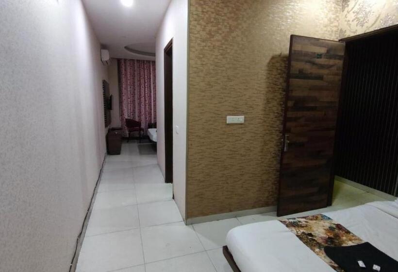 Hotel Swastik Vatika