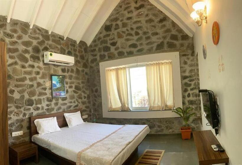 Hotel The Native Place Shirdi