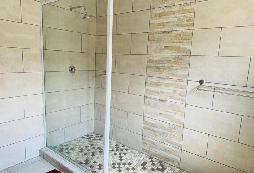 Numbigate Resort & Conference