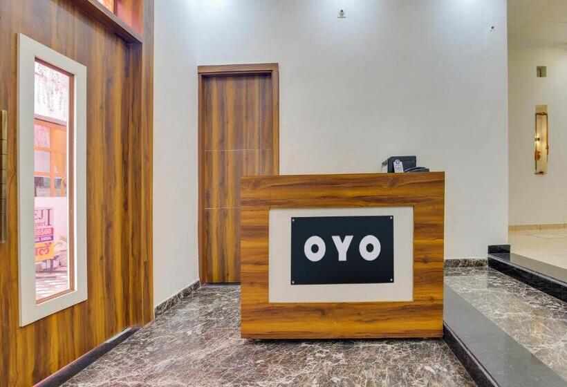 Oyo Shree Ji Hotel & Banquet