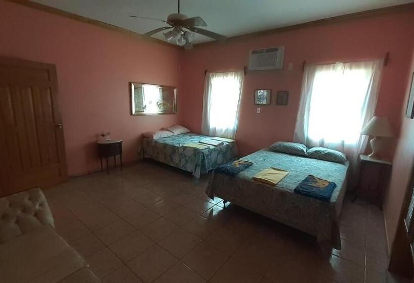 پانسیون La Casa Blanca De Mis Sueños, Tela