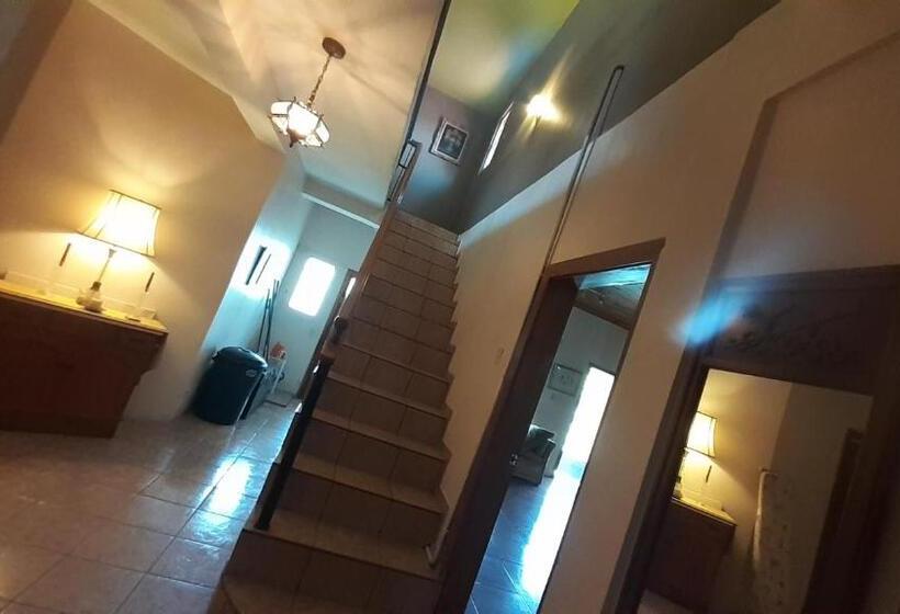 پانسیون La Casa Blanca De Mis Sueños, Tela