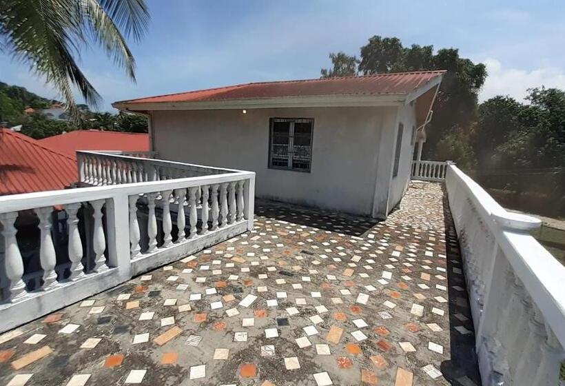 پانسیون La Casa Blanca De Mis Sueños, Tela