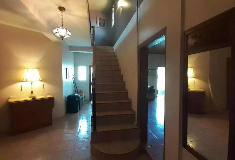 پانسیون La Casa Blanca De Mis Sueños, Tela