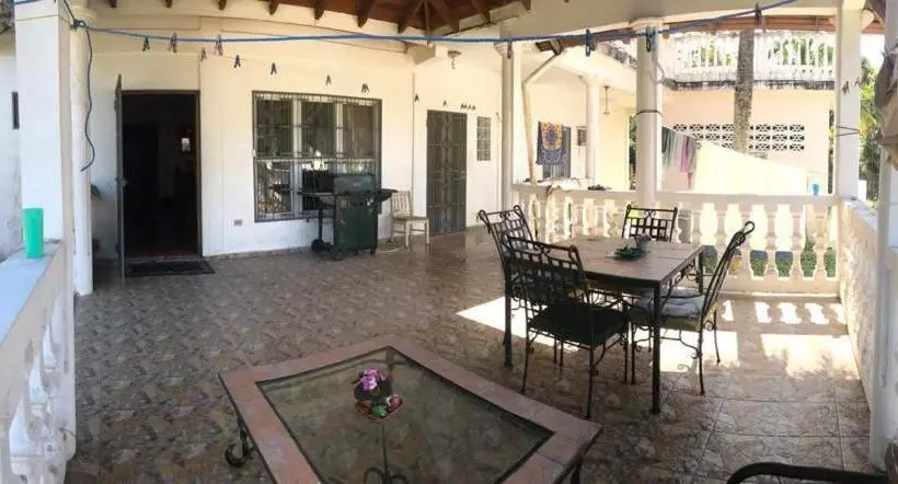 پانسیون La Casa Blanca De Mis Sueños, Tela