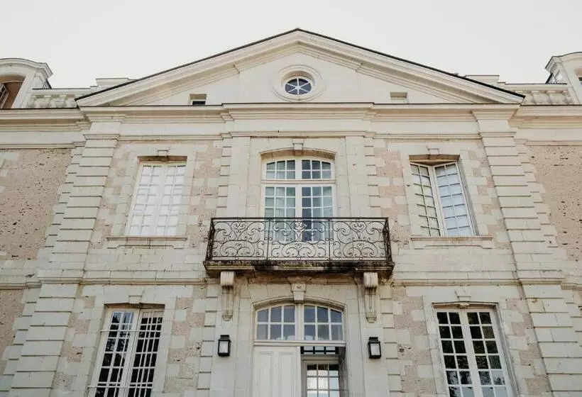 ペンション Le Petit Serrant   Maison D Hôtes D Exception