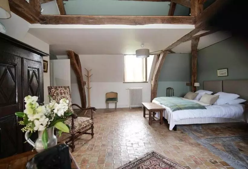 ペンション Le Petit Serrant   Maison D Hôtes D Exception