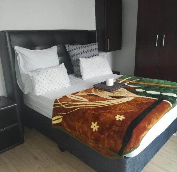 بنسيون Ludinz Guest House, Self Catering