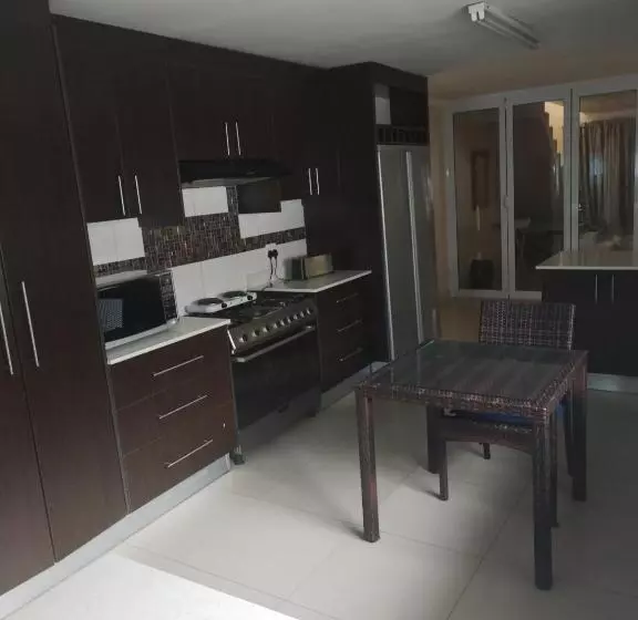 Majatalo Ludinz Guest House, Self Catering