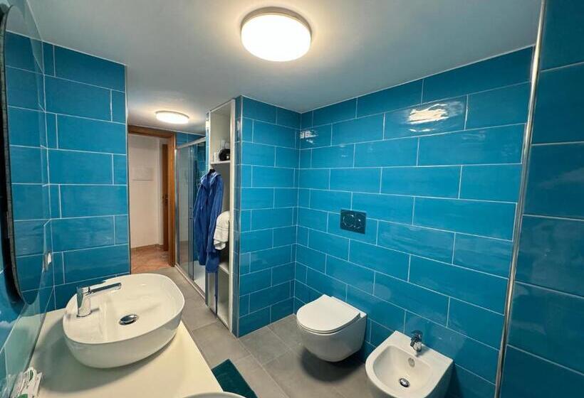 بنسيون Sara Luxury Rooms