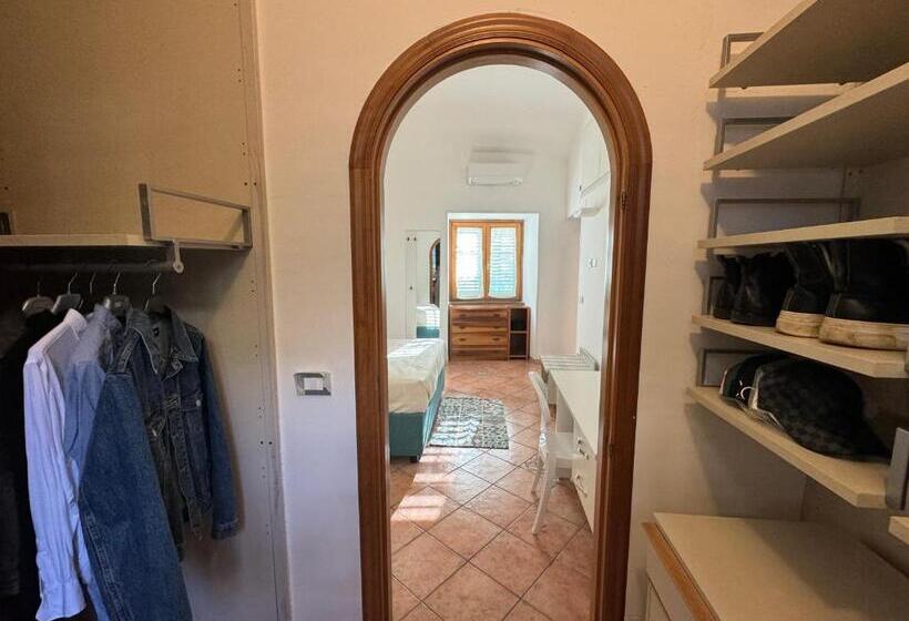 بنسيون Sara Luxury Rooms