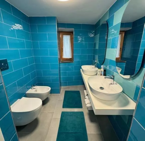 ペンション Sara Luxury Rooms