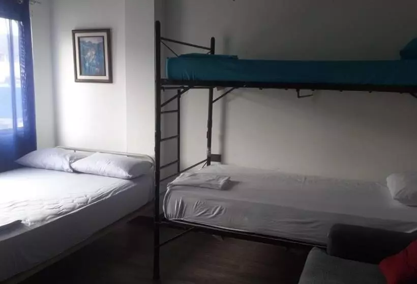 پانسیون Suites Y Departamentos Vacacionales Puerto López