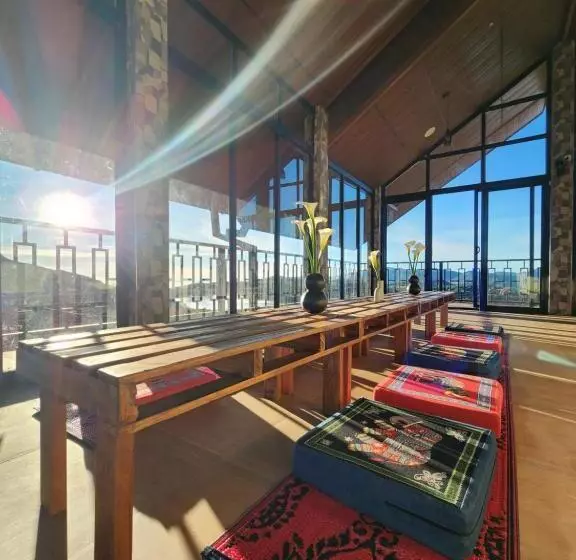 Majatalo Villa Crosswinds Nuwara Eliya