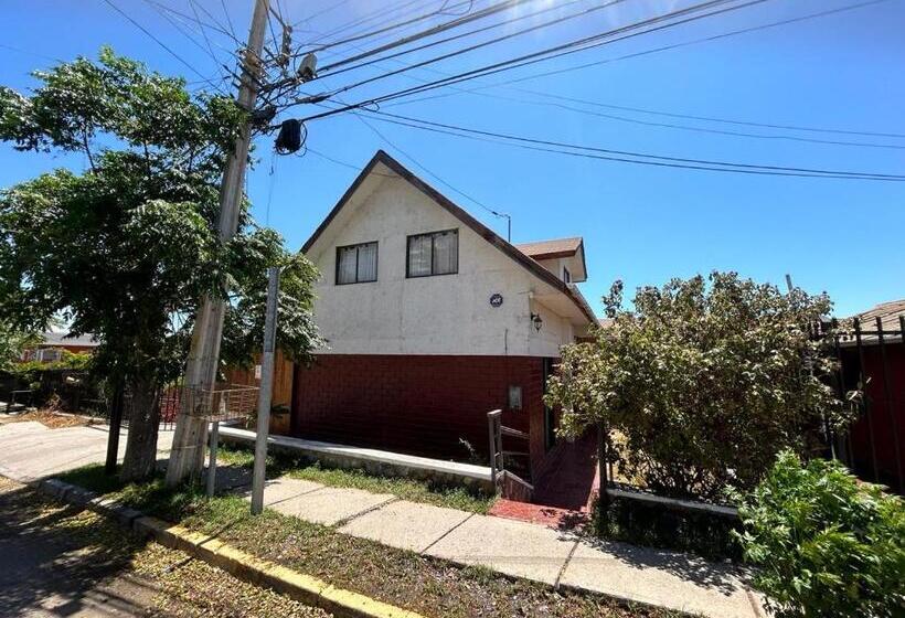 تختخواب و صبحانه Amplia Casa Con Muchas Habitaciones