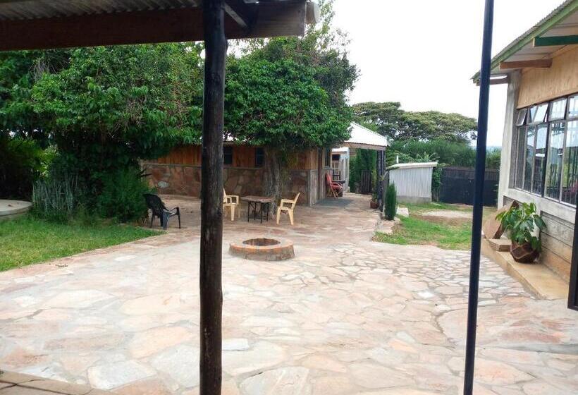 تختخواب و صبحانه Esam Homestay