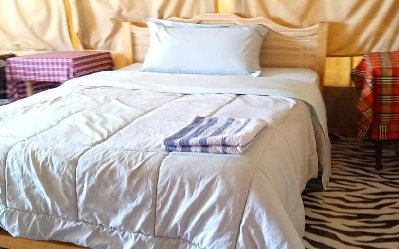 تختخواب و صبحانه Esam Homestay