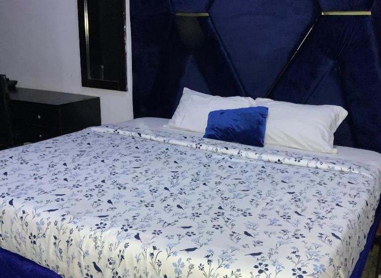 Blue Moon Hotel Victoria Island