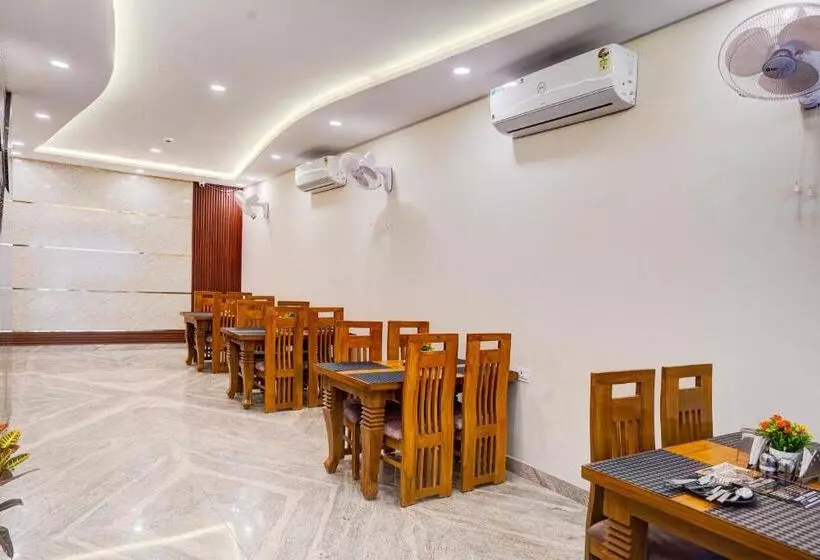 Fabhotel Smr