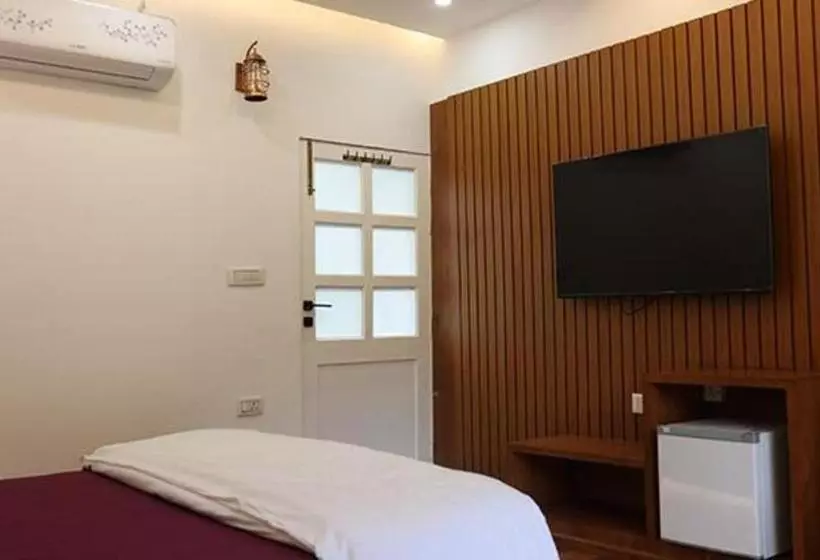 Fabhotel Prime The Aravali Resort