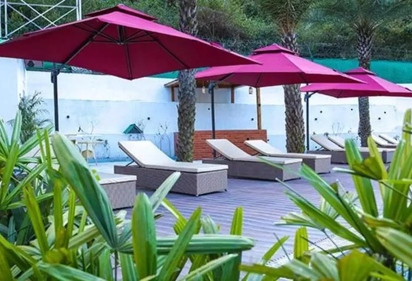 Fabhotel Prime The Aravali Resort