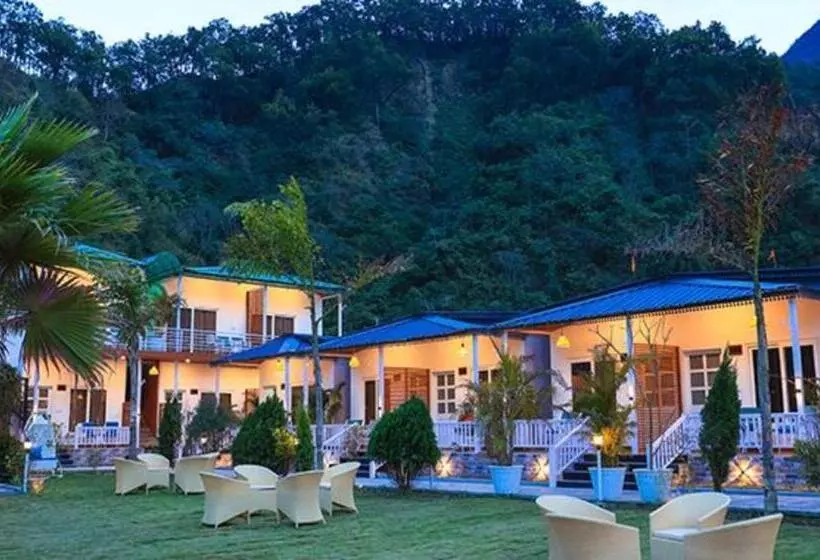Fabhotel Prime The Aravali Resort