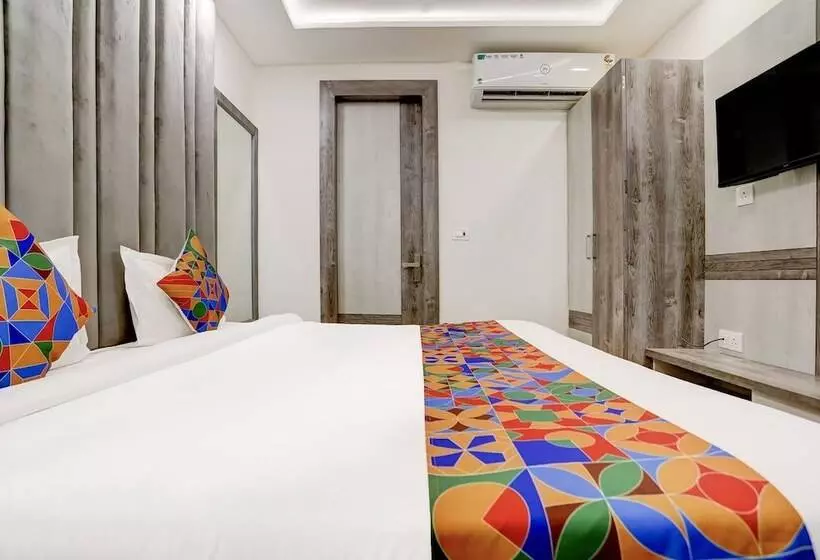 Fabhotel Smr