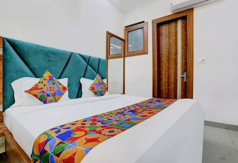 Fabhotel Smr