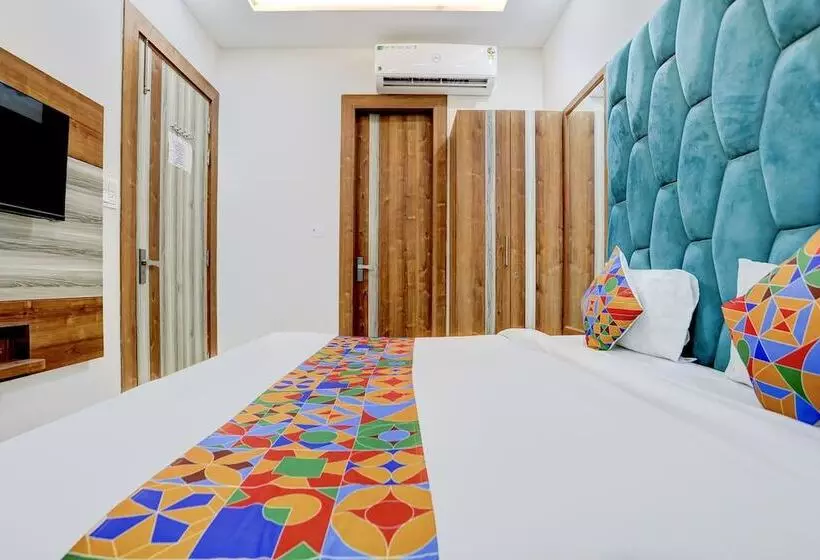 Fabhotel Smr