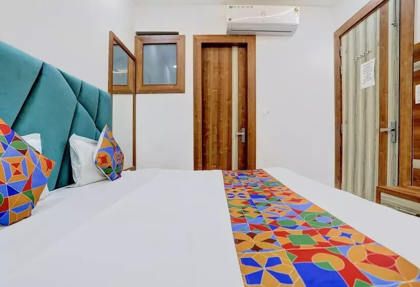 Fabhotel Smr