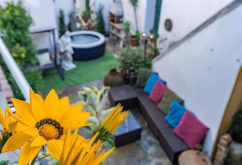 Hotel Cozy Little Romm On Palace Patio