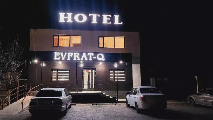 هتل Evfrat Q
