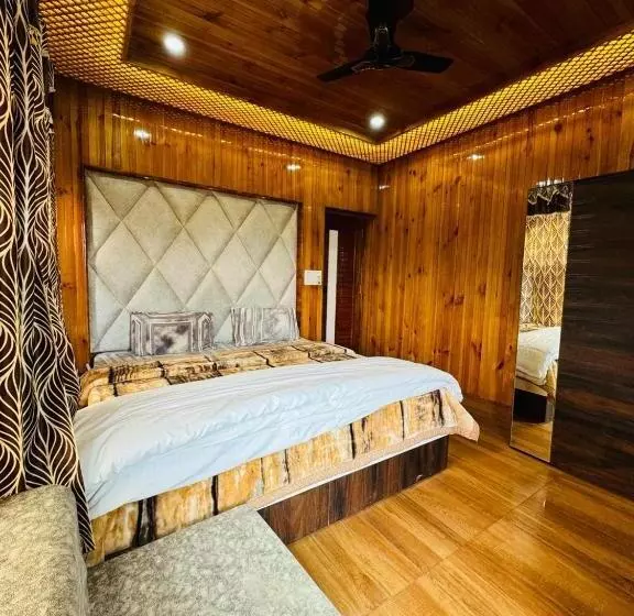 ホテル Frosty Mountain Resort